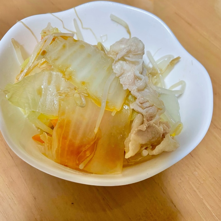 豚肉と野菜の蒸し煮